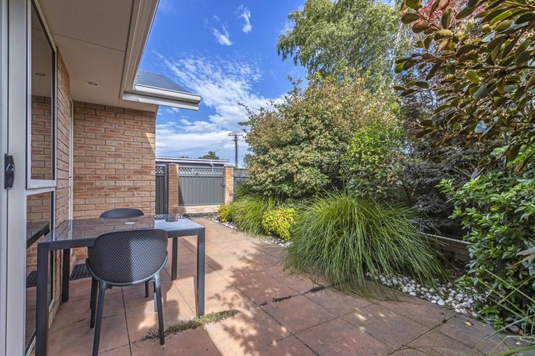 Photo of property in 138a Matsons Avenue, Papanui, Christchurch, 8053