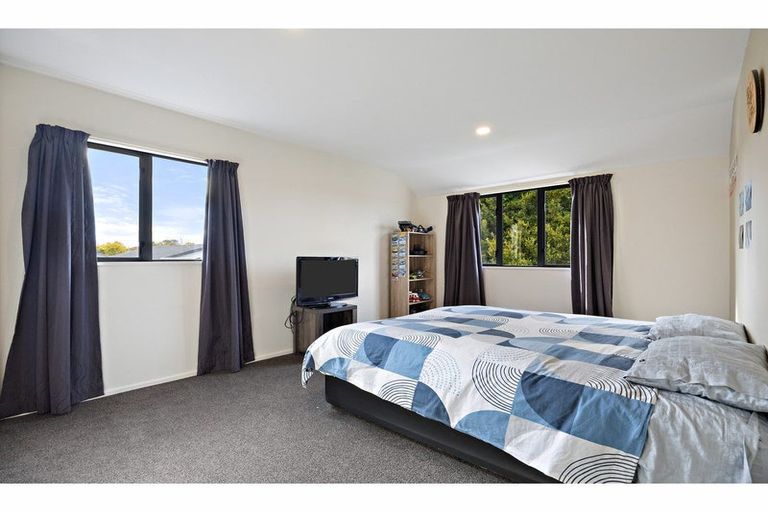 Photo of property in 22a Trafford Street, Harewood, Christchurch, 8051