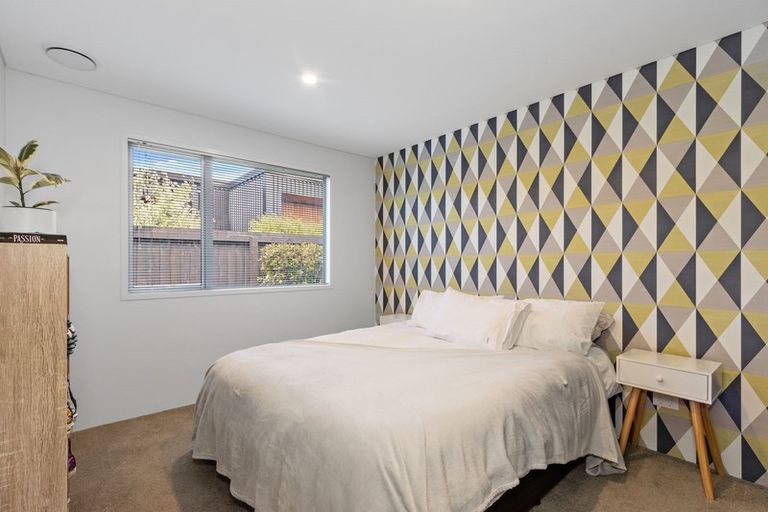 Photo of property in 33 Prestons Park Drive, Marshland, Christchurch, 8083