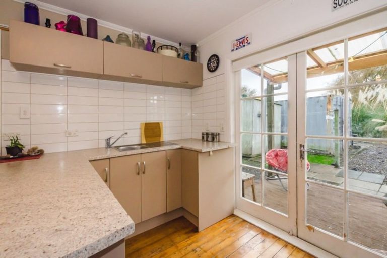 Photo of property in 15 Otaihanga Road, Otaihanga, Paraparaumu, 5036