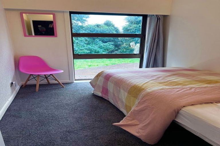 Photo of property in 24 Tawa Road, Onehunga, Auckland, 1061