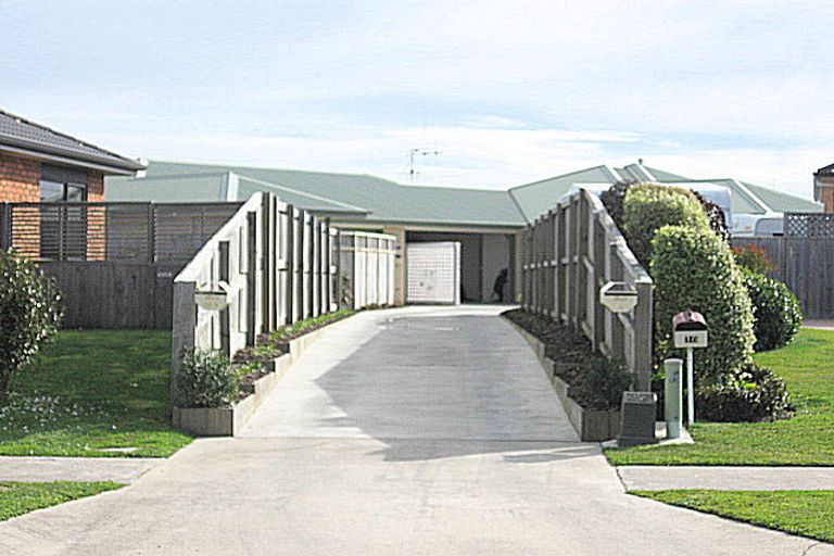 Photo of property in 12 Wentworth Drive, Rototuna North, Hamilton, 3210