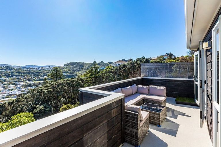 Photo of property in 81 Nevay Road, Miramar, Wellington, 6022