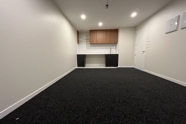 Photo of property in 13 Babos Avenue, Kumeu, 0810