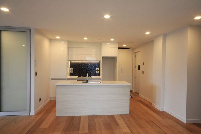 Photo of property in 10 Lion Place, Papamoa, 3118