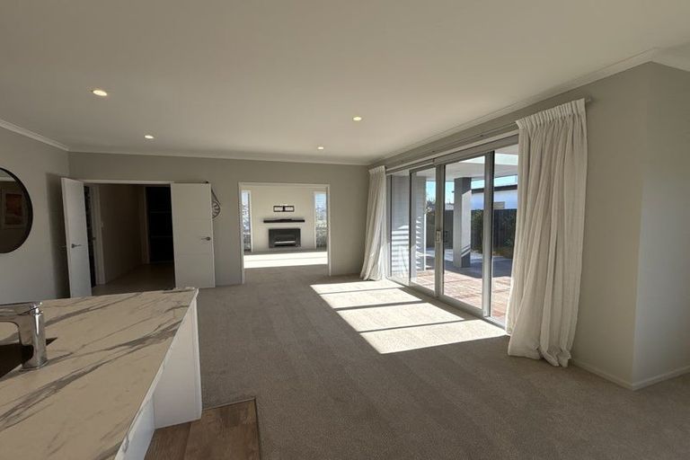 Photo of property in 45 Prestons Park Drive, Marshland, Christchurch, 8083