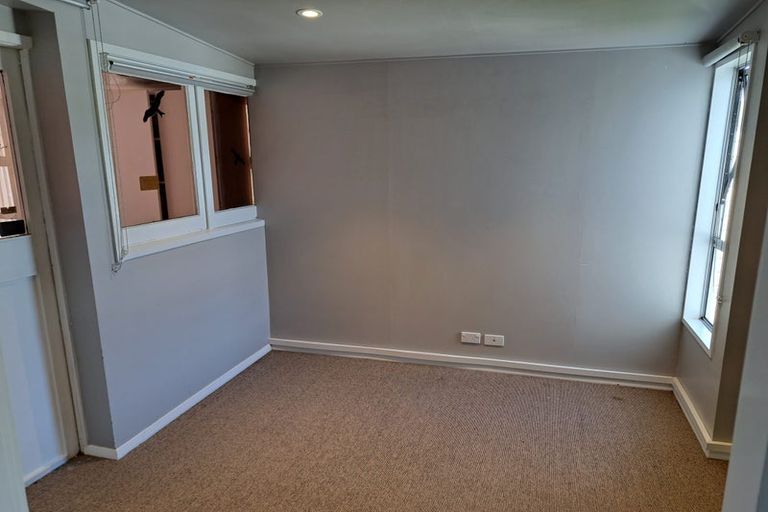 Photo of property in 3 Lovelock Avenue, North Dunedin, Dunedin, 9016