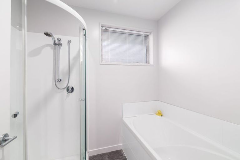 Photo of property in 33c Wilsons Road South, Saint Martins, Christchurch, 8022