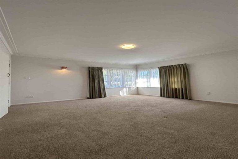 Photo of property in 26 Andrew Road, Howick, Auckland, 2010