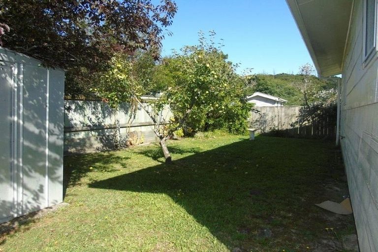 Photo of property in 83a Wainuiomata Road, Wainuiomata, Lower Hutt, 5014