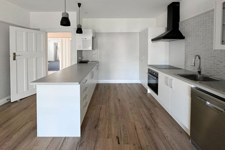 Photo of property in 48 Medway Street, Richmond, Christchurch, 8013