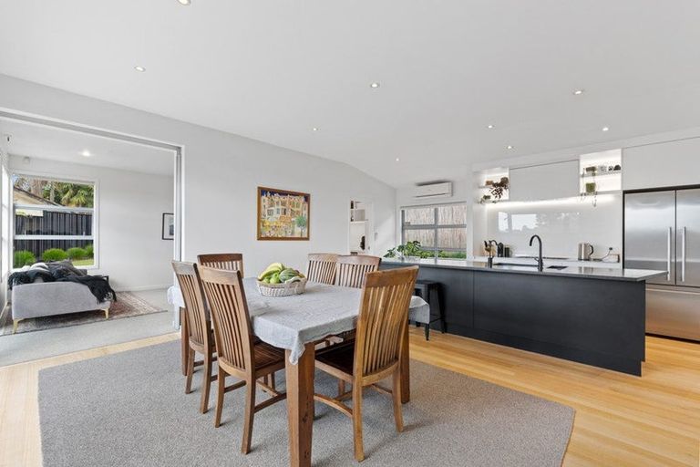 Photo of property in 357 Royal Road, Massey, Auckland, 0614