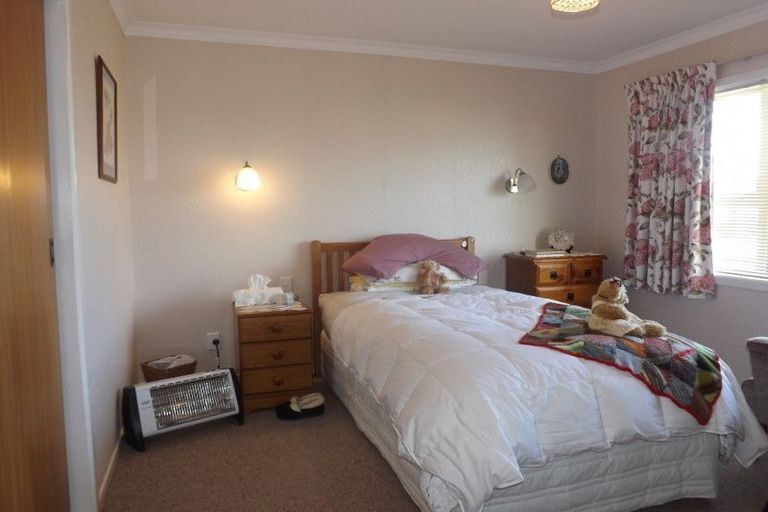 Photo of property in 2 Harrow Street, Levin, 5510