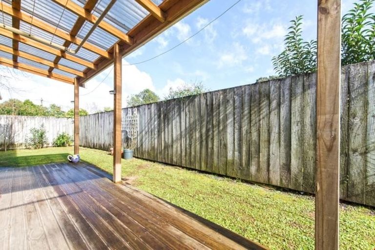Photo of property in 4/278 Birkdale Road, Birkdale, Auckland, 0626
