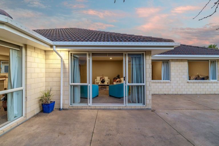 Photo of property in 31 Rue De La Mare, Parklands, Christchurch, 8083