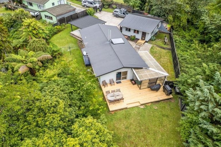 Photo of property in 28 Blomfield Street, Pukehangi, Rotorua, 3015