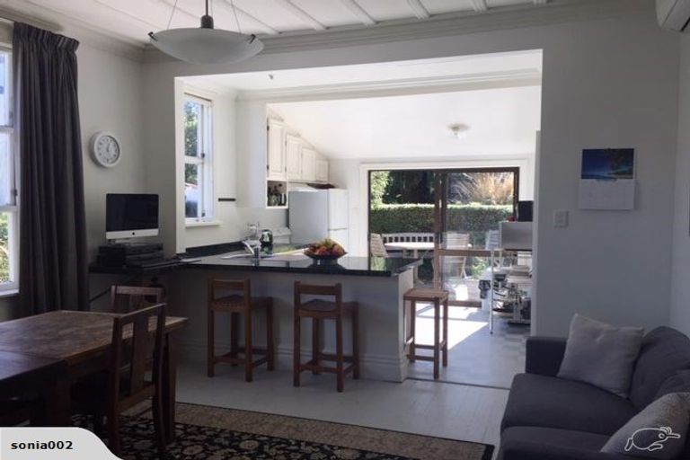 Photo of property in 2 Epsilon Street, Belleknowes, Dunedin, 9011