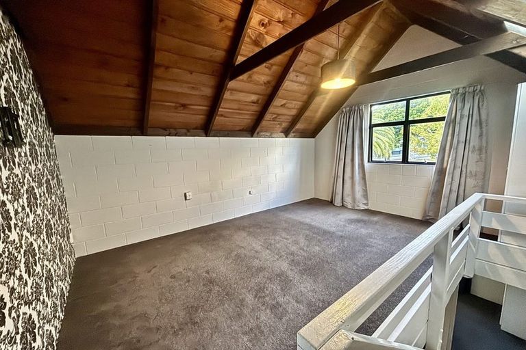 Photo of property in 5a Tapestry Grove, Silverstream, Upper Hutt, 5019