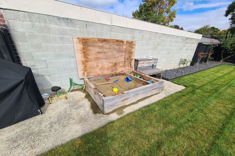 Photo of property in 19 Ethne Street, Mairehau, Christchurch, 8013