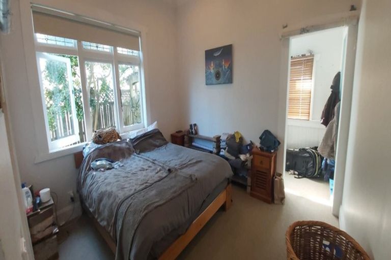 Photo of property in 9 Birkley Road, Bayswater, Auckland, 0622