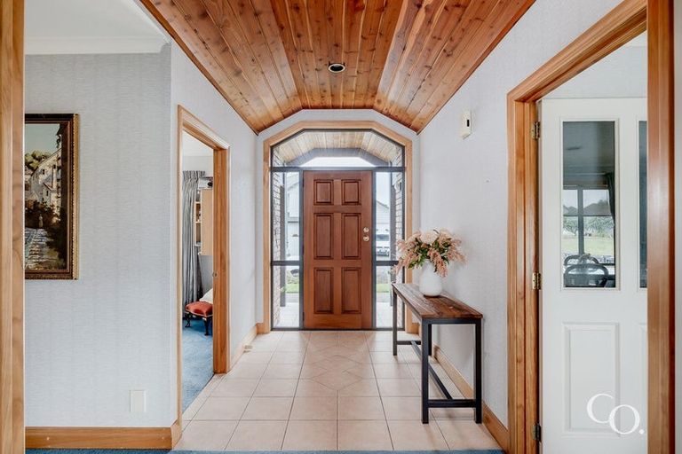 Photo of property in 1 Bodiam Place, Bethlehem, Tauranga, 3110