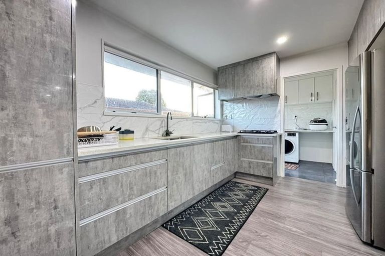 Photo of property in 1/13 Berwyn Avenue, Takanini, 2112