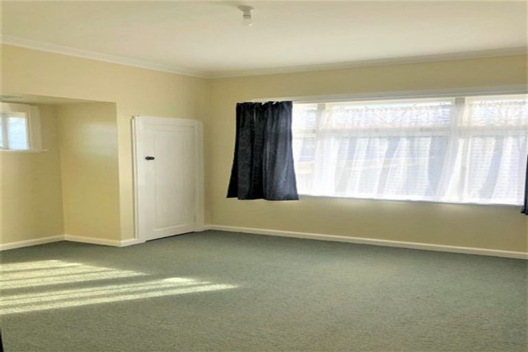 Photo of property in 33 Byron Street, Miramar, Wellington, 6022
