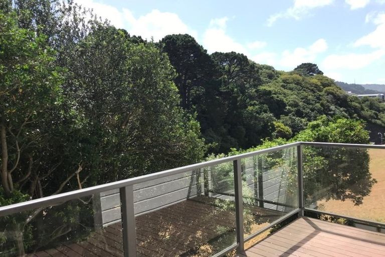 Photo of property in 6/240 The Terrace, Wellington Central, Wellington, 6011