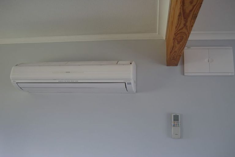 Photo of property in 18 Hunter Crescent, Twizel, 7901