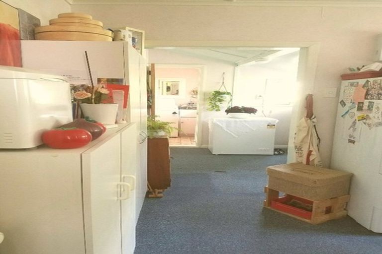 Photo of property in 1/4 Argyle Road, Browns Bay, Auckland, 0630