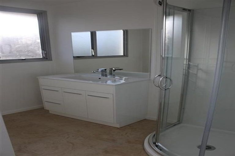 Photo of property in 7 Skelton Avenue, Randwick Park, Auckland, 2105