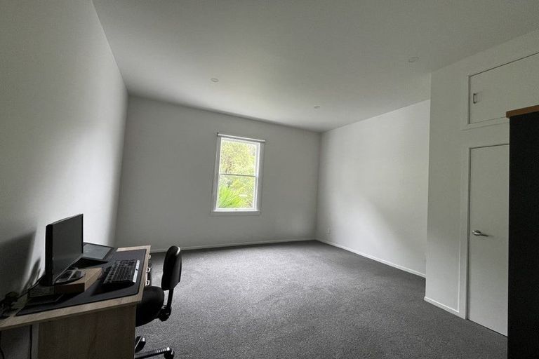 Photo of property in 2 Konini Road, Titirangi, Auckland, 0604