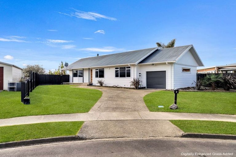Photo of property in 8 Watarawi Place, Whakatane, 3120