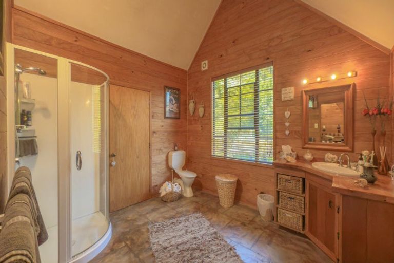 Photo of property in 503 Tapu Coroglen Road, Tapu, Thames, 3575