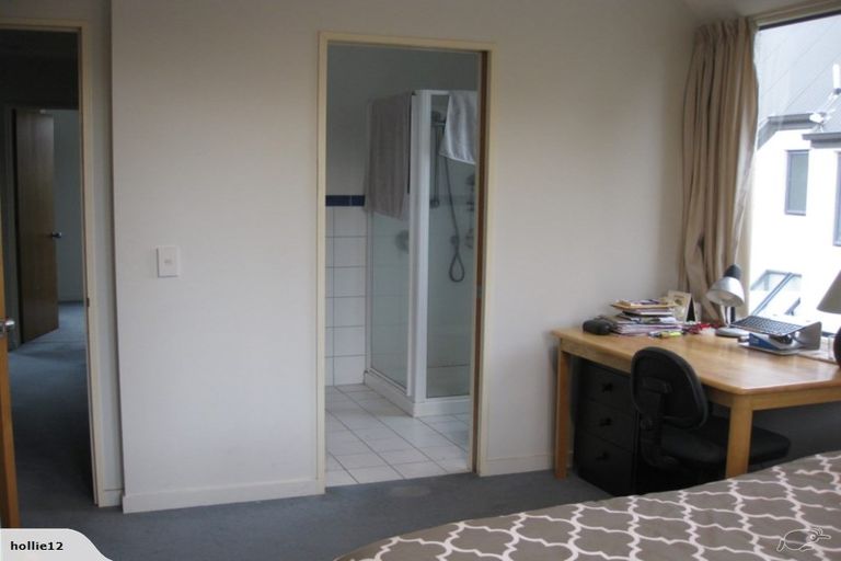 Photo of property in 4 Oakford Close, Riccarton, Christchurch, 8011