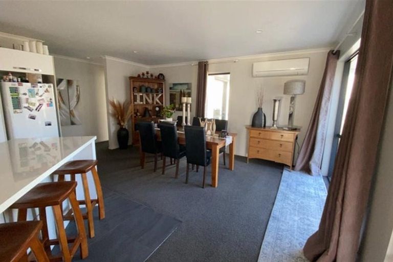 Photo of property in 9 Cupples Street, Papamoa Beach, Papamoa, 3118