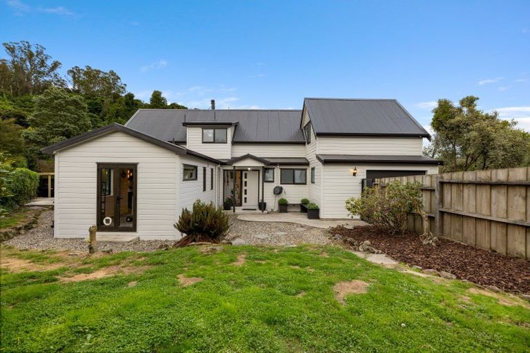 Photo of property in 90 Glenross Street, Glenross, Dunedin, 9011