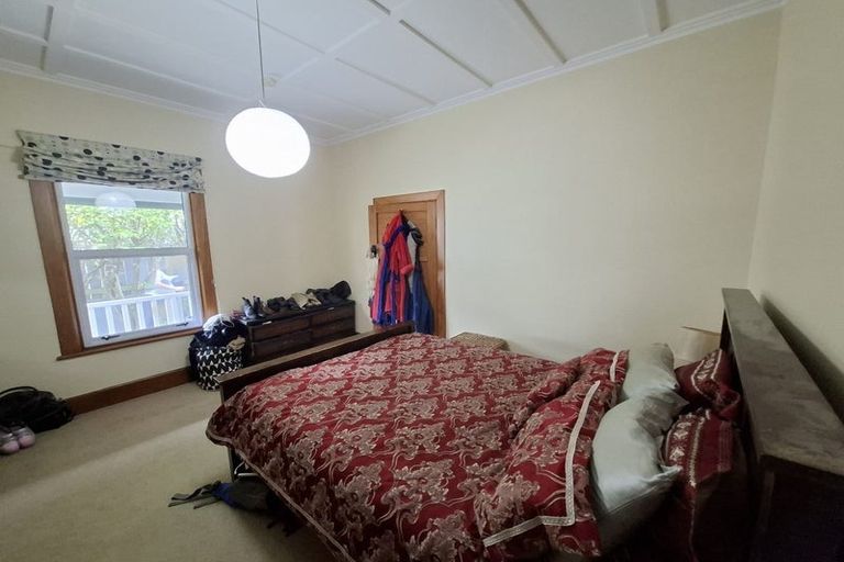 Photo of property in 50 Wallace Place, Westown, New Plymouth, 4310