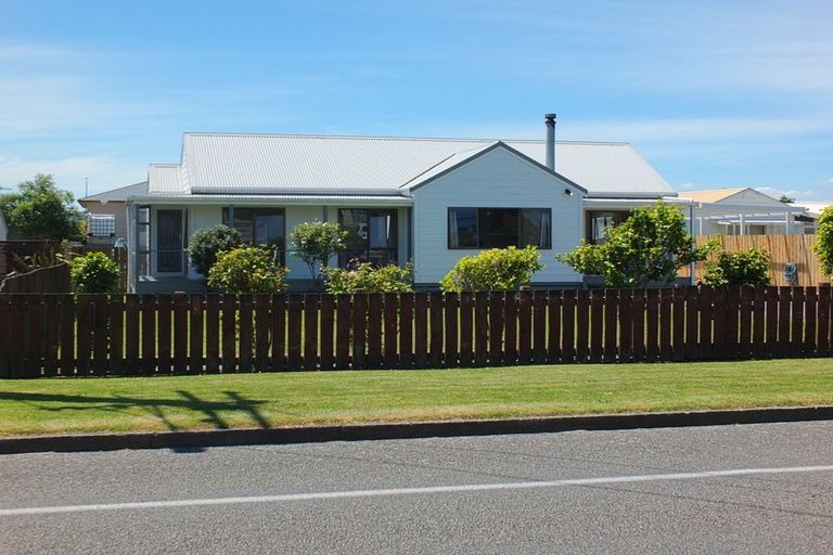 Photo of property in 97 Seabury Avenue, Foxton Beach, Foxton, 4815