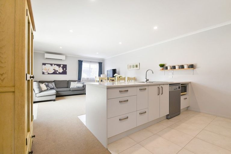 Photo of property in 28 Probert Crescent, Chartwell, Hamilton, 3210