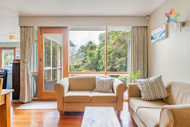 Photo of property in 98b Manuka Street, Stokes Valley, Lower Hutt, 5019