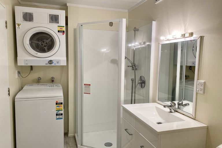 Photo of property in Grosvenor Cl, 9/6 Brown Street, Mount Cook, Wellington, 6021