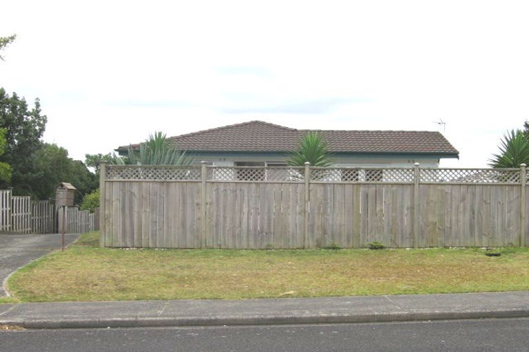 Photo of property in 11 Tree View Avenue, Glenfield, Auckland, 0629