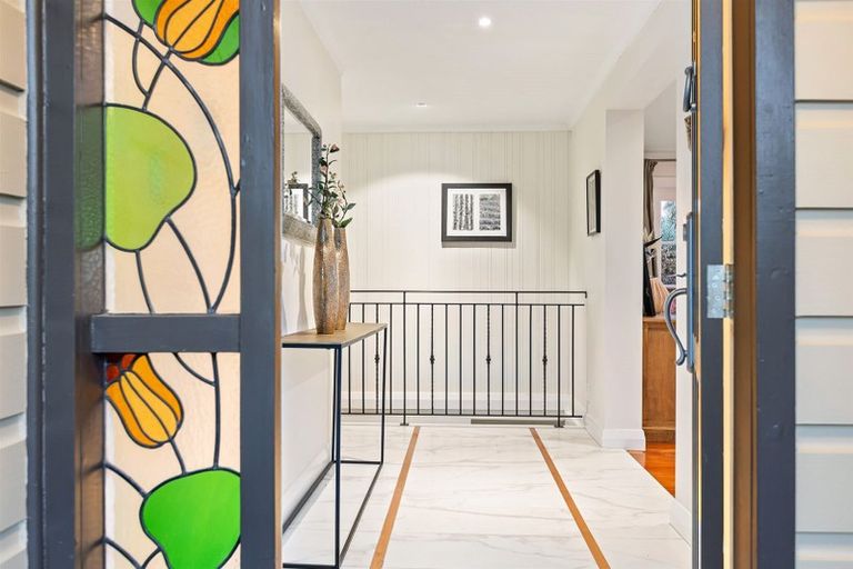 Photo of property in 74 Bleakhouse Road, Howick, Auckland, 2014