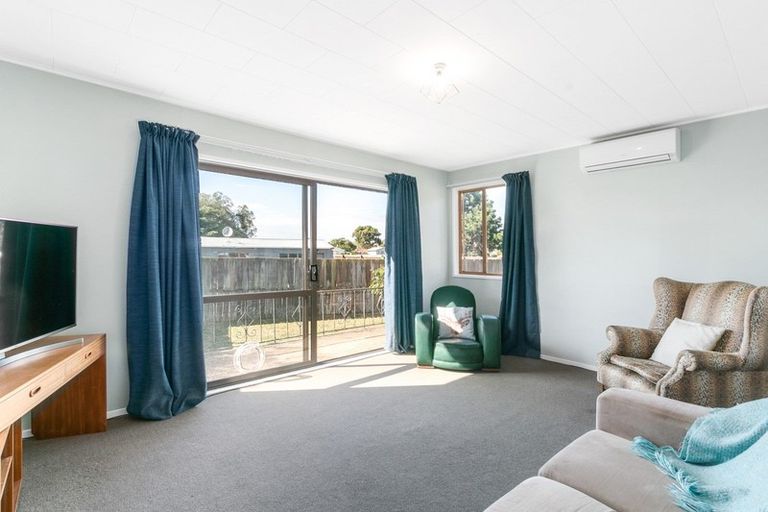Photo of property in 33 Montrose Street, Flaxmere, Hastings, 4120