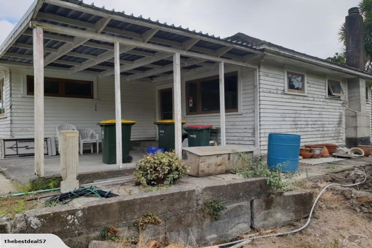 Photo of property in 56 Pah Road, Cockle Bay, Auckland, 2014
