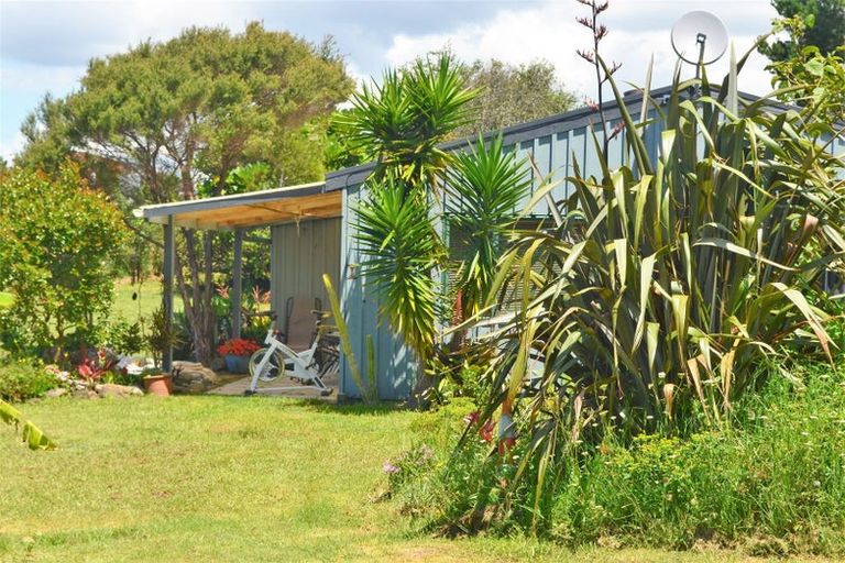 Photo of property in 357 Brooks Road, Waipu, 0582