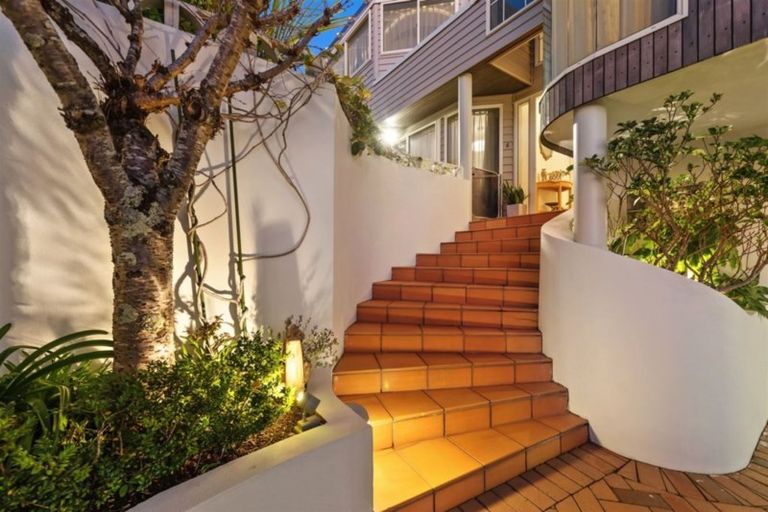 Photo of property in 1/207 Oceanbeach Road, Mount Maunganui, 3116