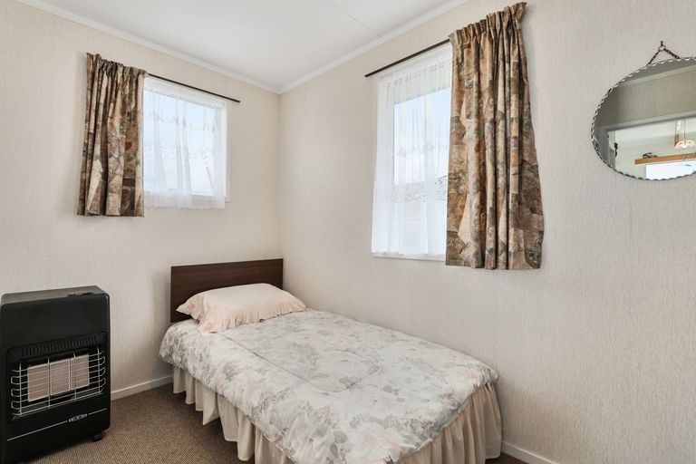 Photo of property in 27 Ocean View Road, Waihi Beach, 3611