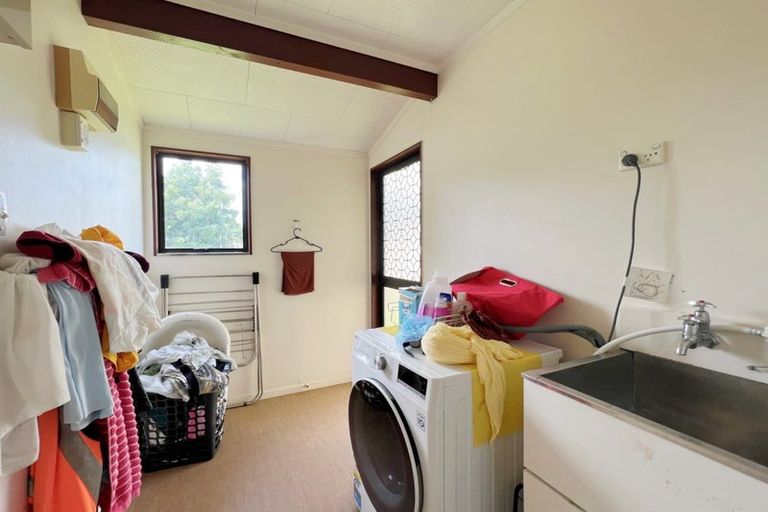 Photo of property in 69a Kahikatea Drive, Melville, Hamilton, 3206